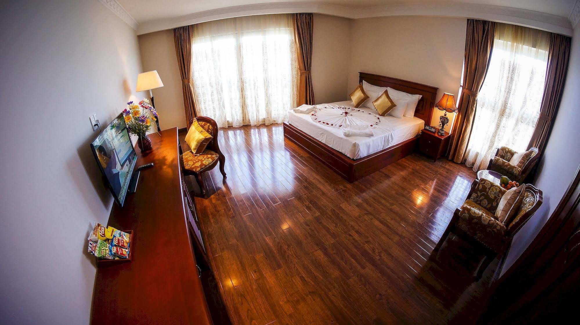 Nha Trang Palace Hotel Exteriér fotografie